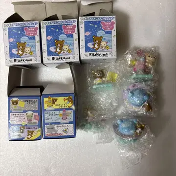 리락쿠마 우주에서 놀고 있는 피규어마 스캇컬렉션