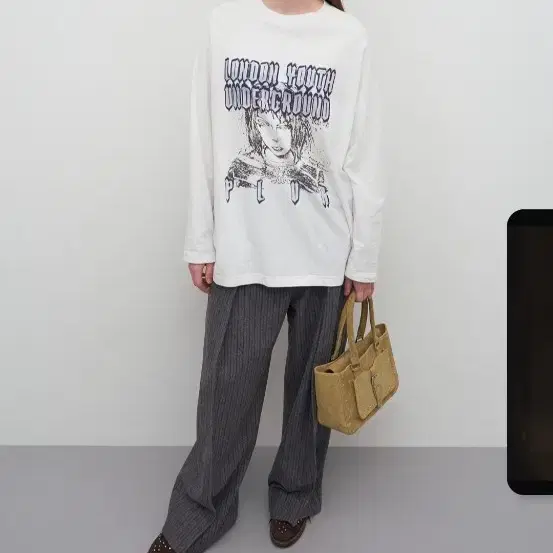 (구함) lcdc tm printed long-sleeve top