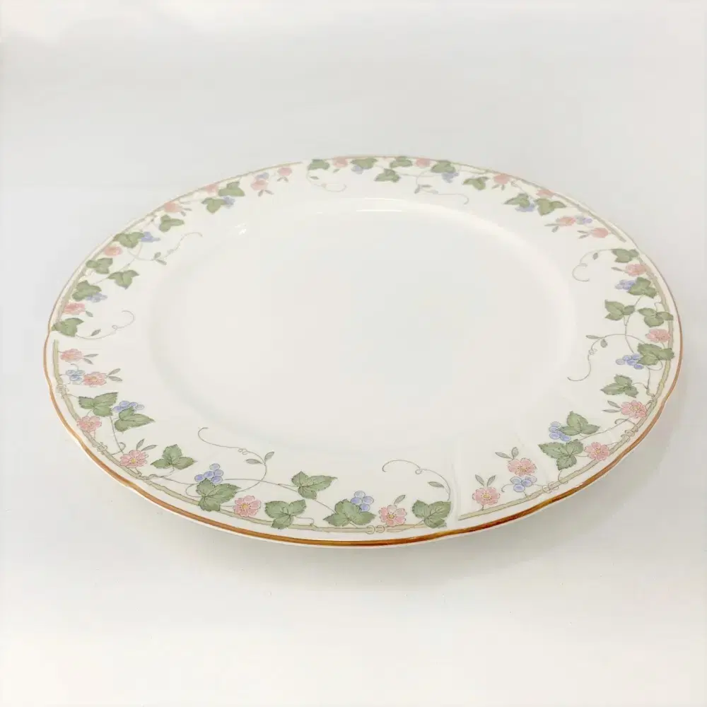 NORITAKE 노리타케 크래프톤 스칼럽 접시 GM A032(KM256)