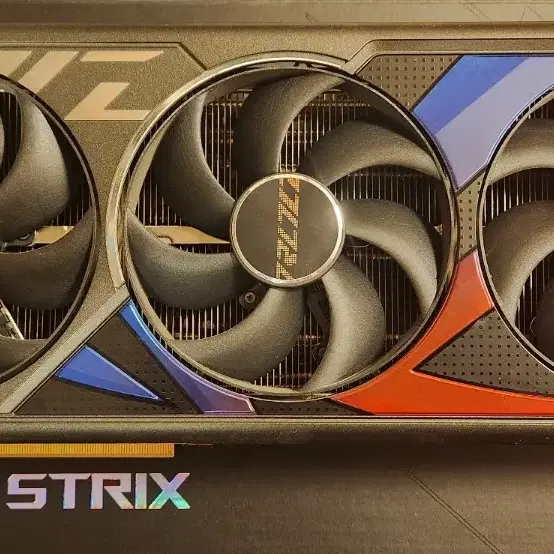 ASUS RTX4080S ROG STRIX GAMING 16GB 팝니다