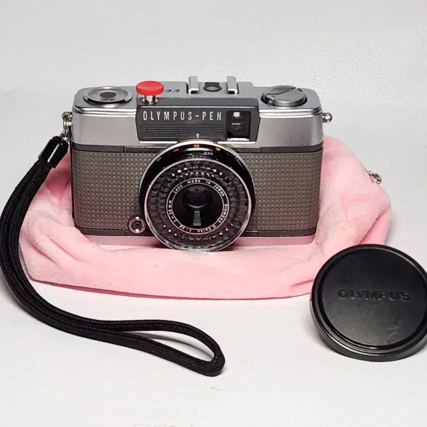 OLYMPUS PEN EES-2.  하프카메라.