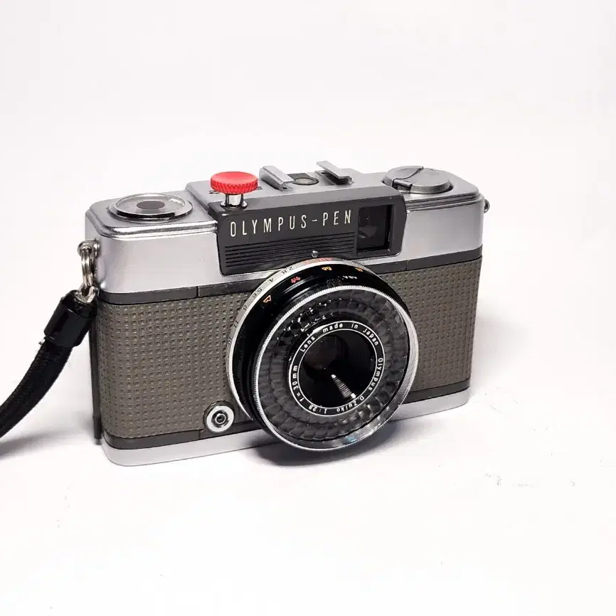 OLYMPUS PEN EES-2.  하프카메라.