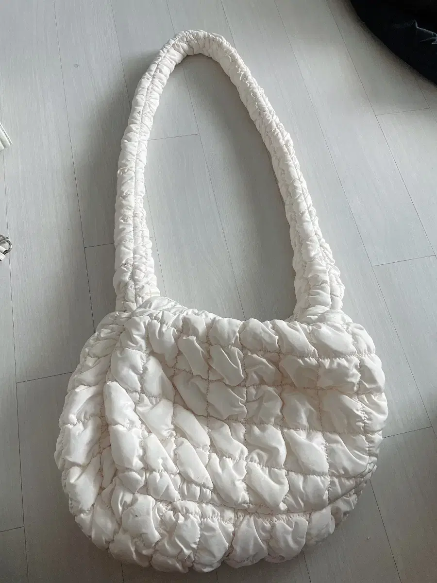 (New Products) Shupen Crossbody Bag Mini Cloud Bag White Ivory