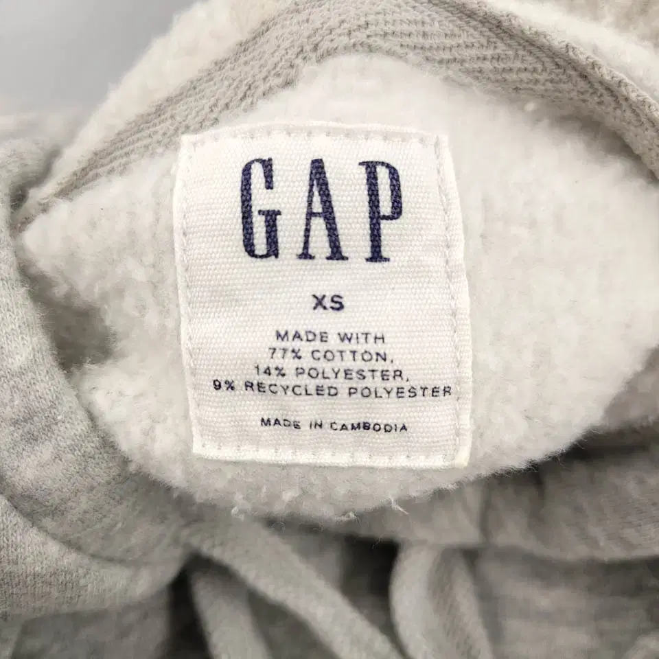 GAP 갭 그레이 네이비 로고자수 캥거루포켓 기모 코튼혼방 후드 티셔츠