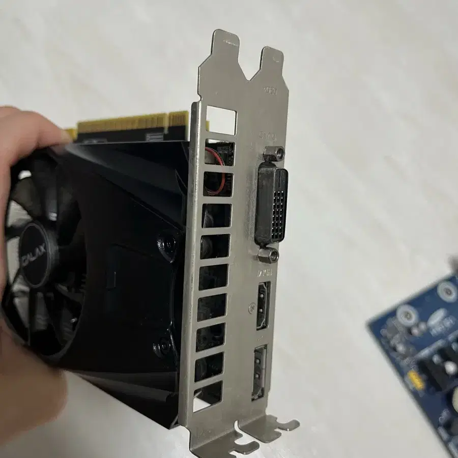 1050ti / 반본체