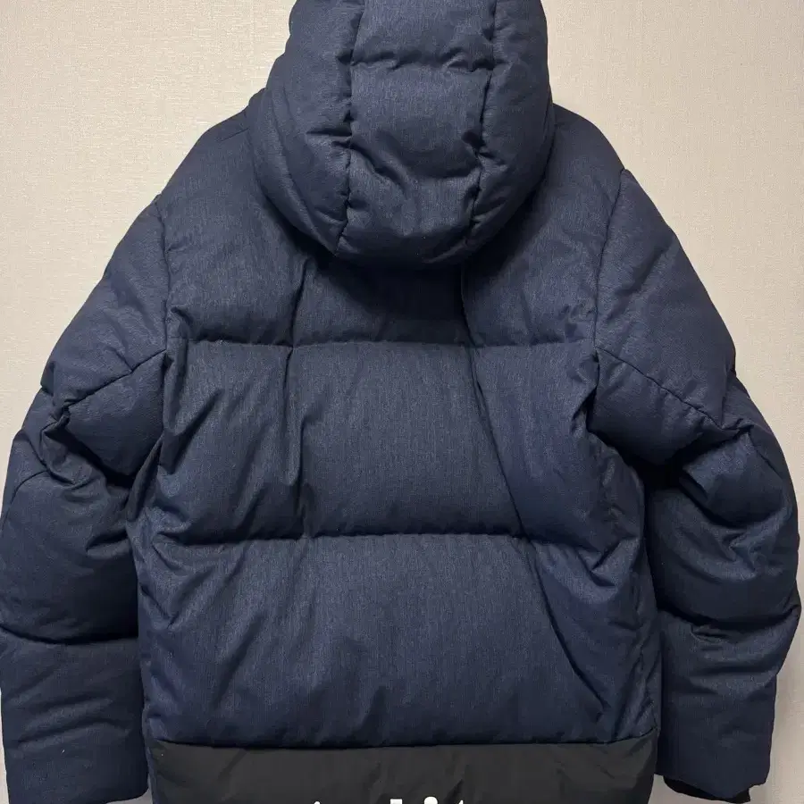 데상트 아우디 스위스스키 덕다운 패딩 [2XL]