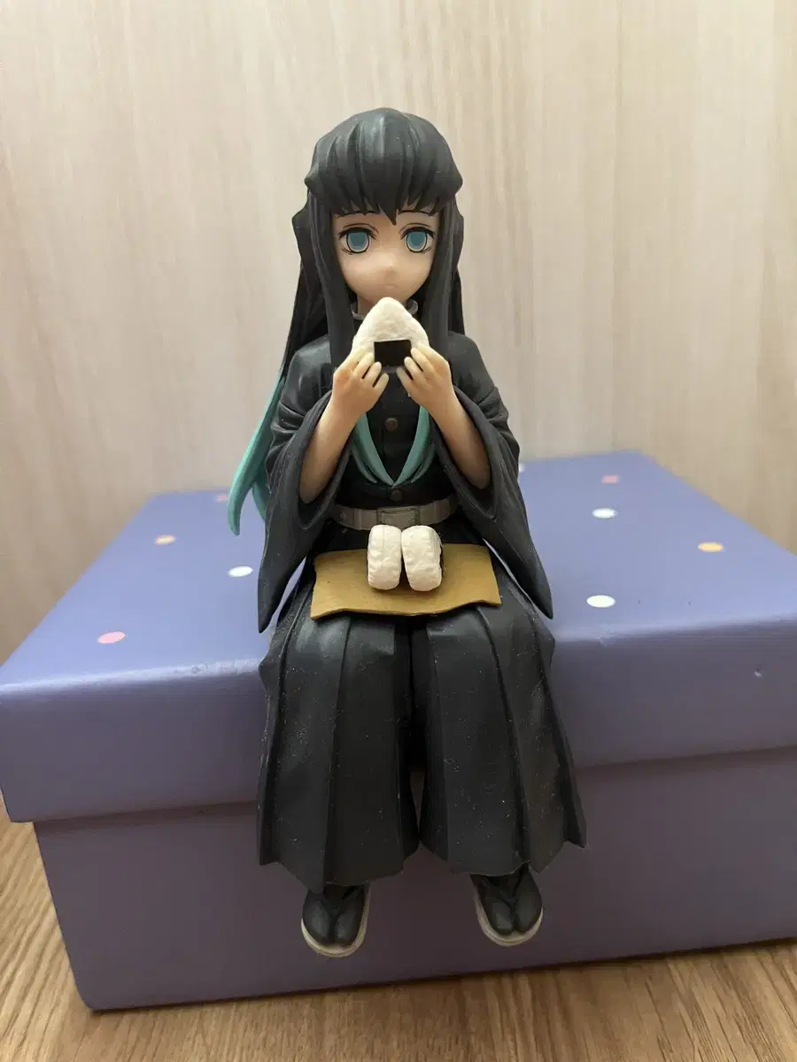 Demon Slayer: Kimetsu no Yaiba Toki-Toki Mui-Chirou Onigiri Figure for Sale