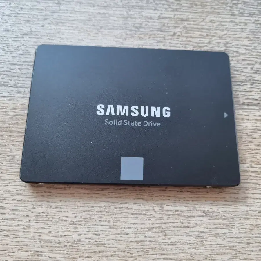 삼성 SSD 500GB 팝니다