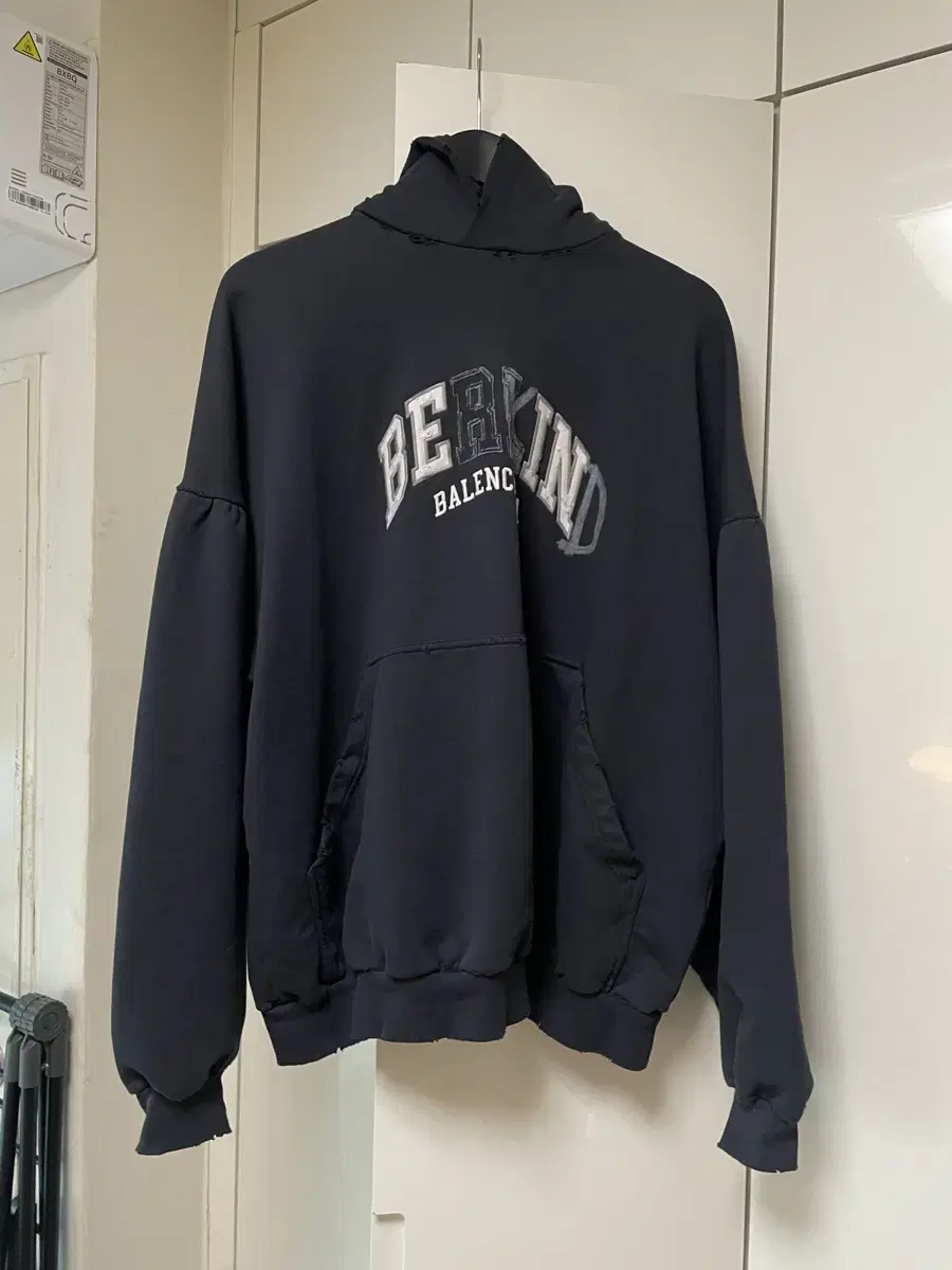 Balenciaga BIKINDE HOODIE 1 SIZE