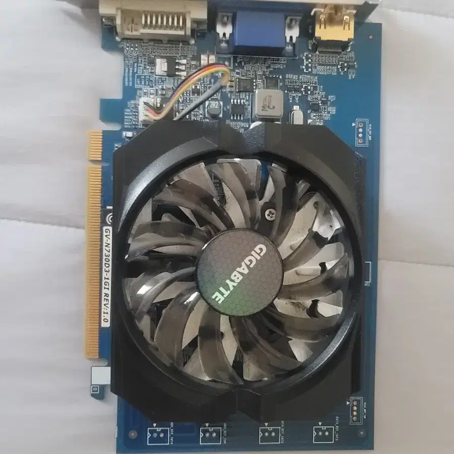 기가바이트 GT730 그래픽카드 팔아요