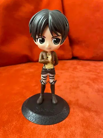 진격의 거인 엘렌 피규어 - 박스 없음