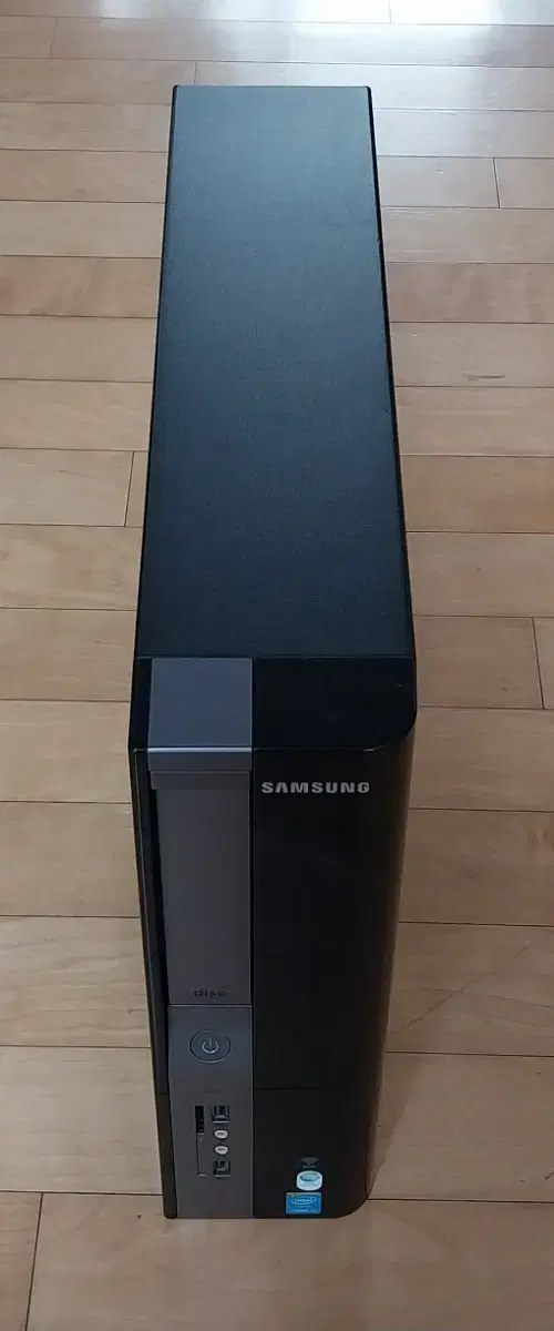 Samsung ultra-slim computers