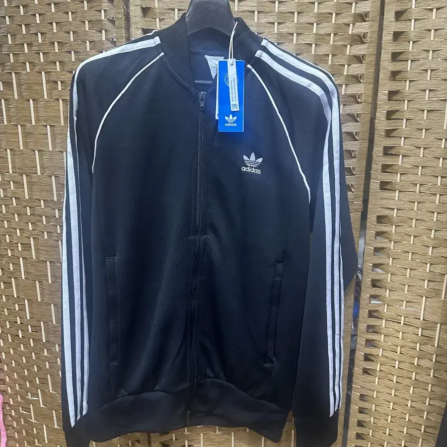 Adidas 수입. 아디다스 저지 자켓/새상품