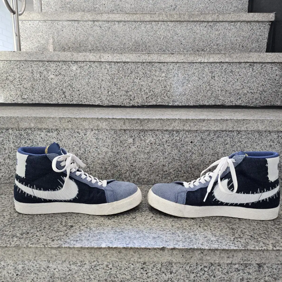 Nike SB Zoom Blazer Mid Mystic Navy 260