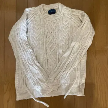 DOUBLET 더블렛 아이보리 케이블 니트 스웨터