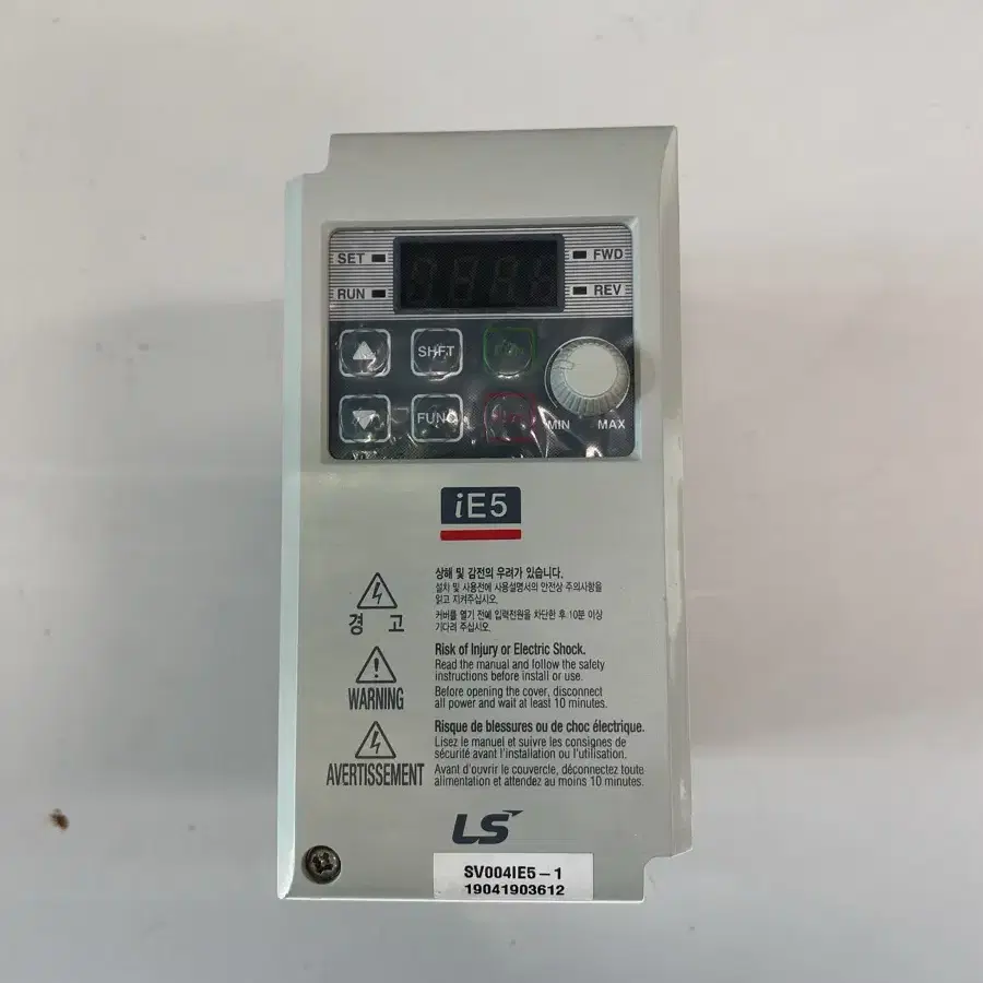 615번.SV004iE5-1 LS산전 인버터 (단상 400w)