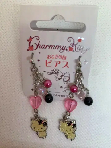 Charmmy Kitty 귀걸이
