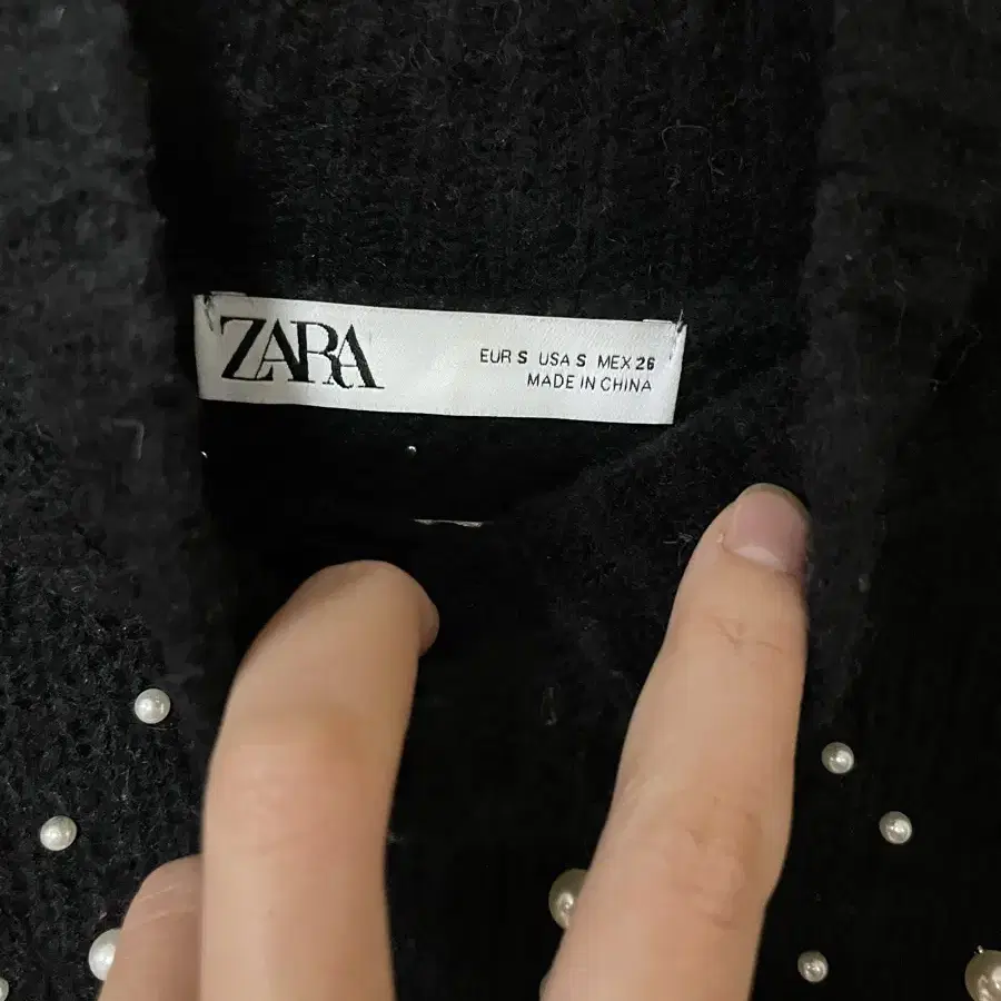 ZARA 자라니트 펄니트 블랙 S