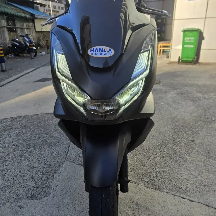 부산 22년식 pcx125 판매합니다