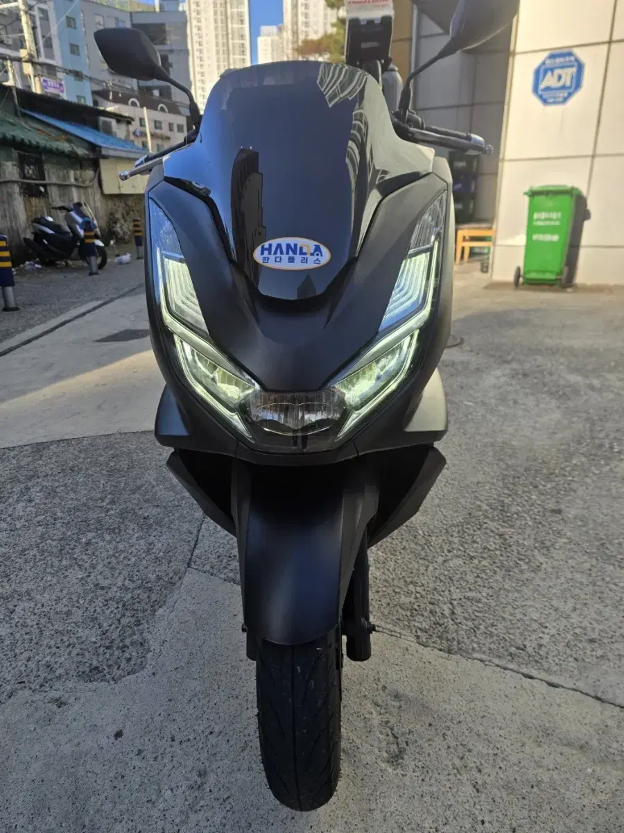 부산 22년식 pcx125 판매합니다