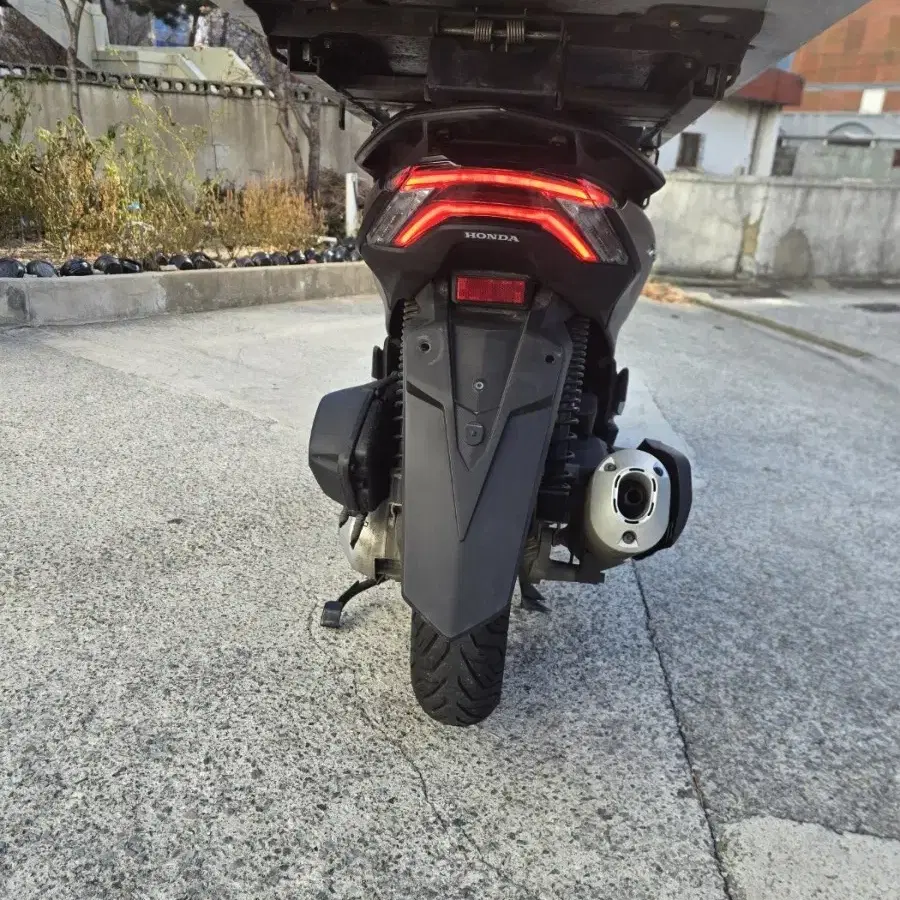 부산 22년식 pcx125 판매합니다