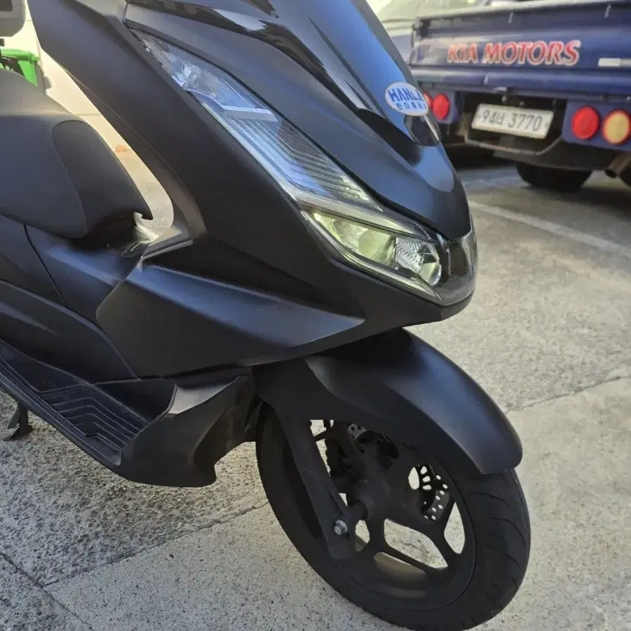 부산 22년식 pcx125 판매합니다