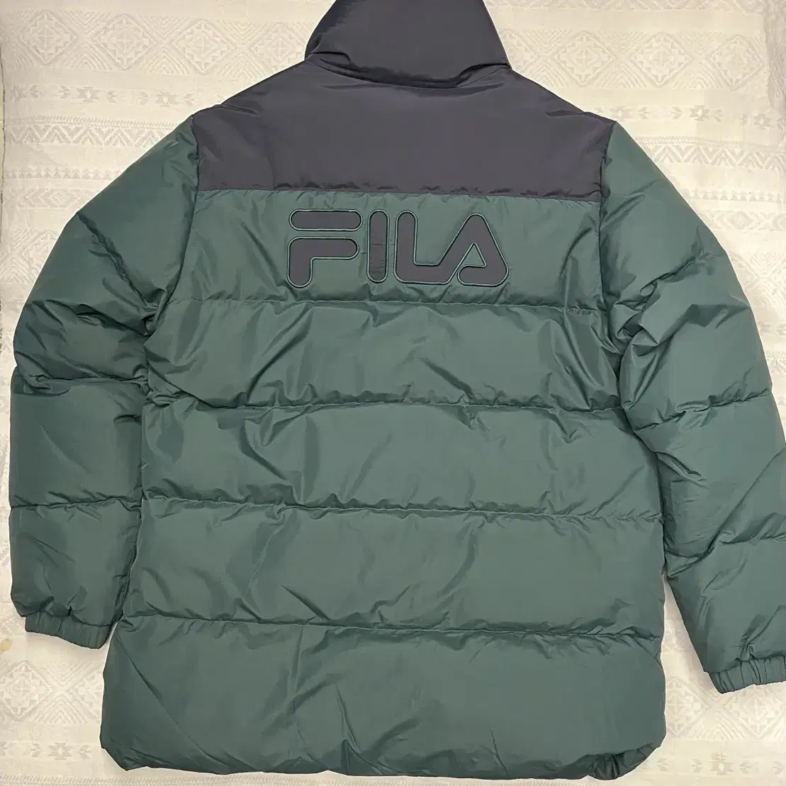 필라 FILA 빅로고 패딩