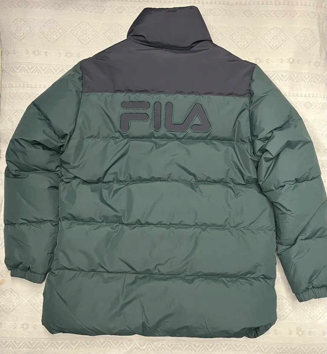 필라 FILA 빅로고 패딩