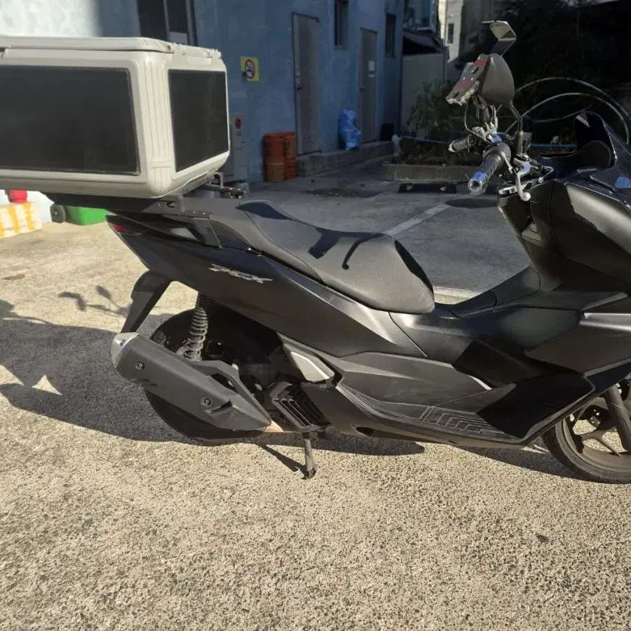 부산 22년식 pcx125 판매합니다