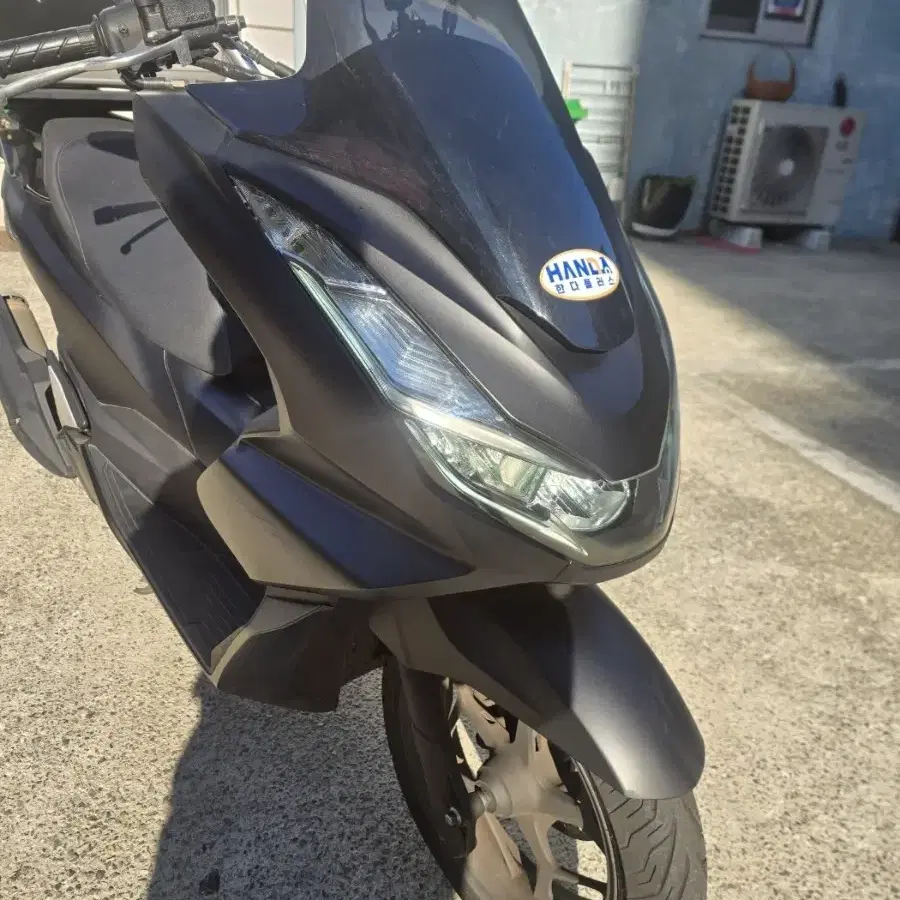 부산 22년식 pcx125 판매합니다