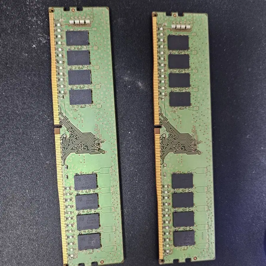 삼성 DDR4 21300 16gb 2개 판매