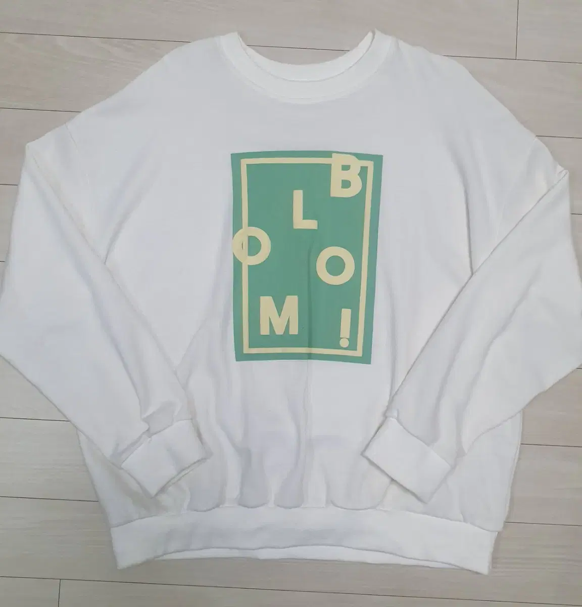 Alphabet Man-to-Man (white)