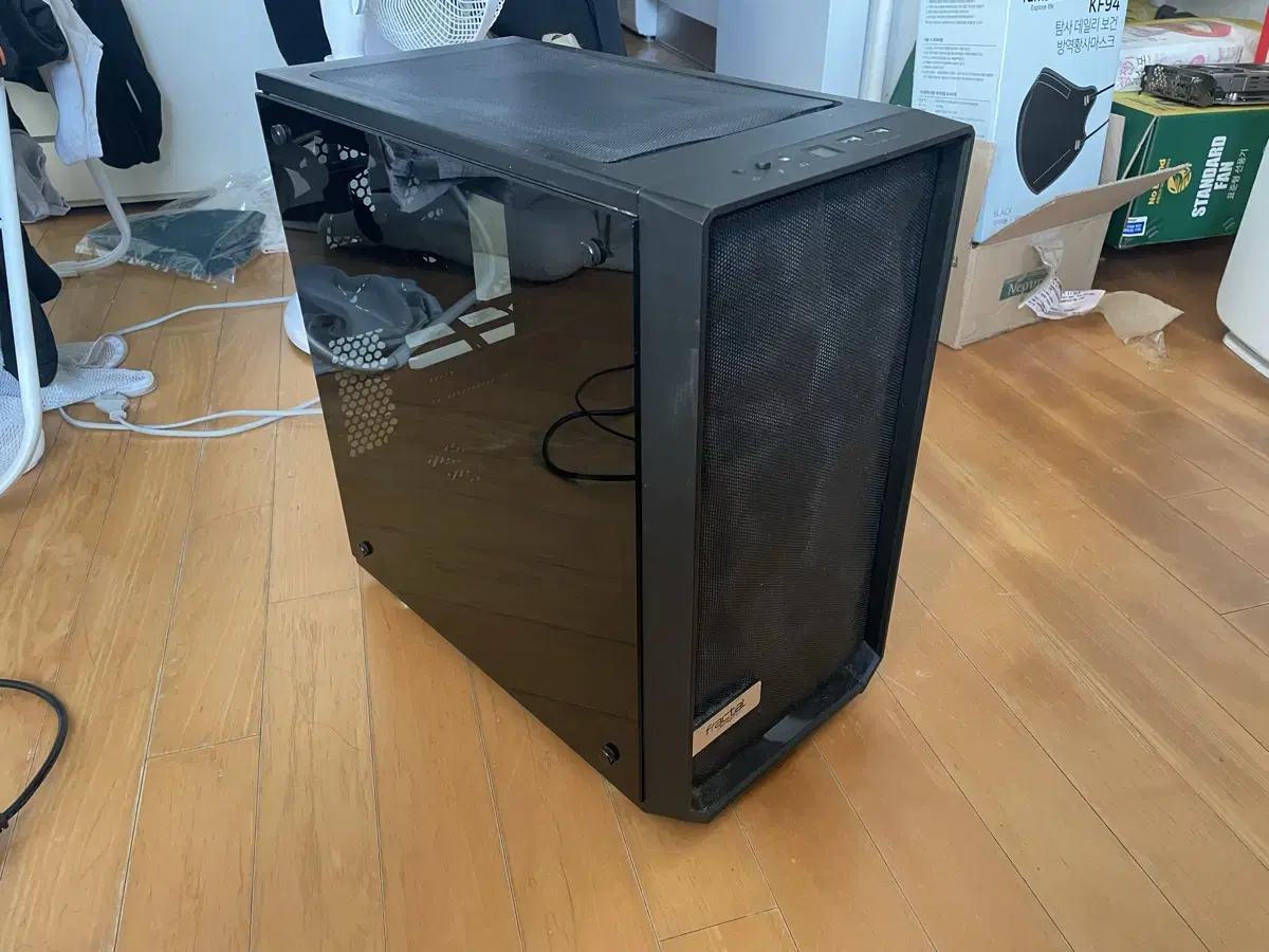 Fractal Design Meshfiy2 mini Dark PC케이스