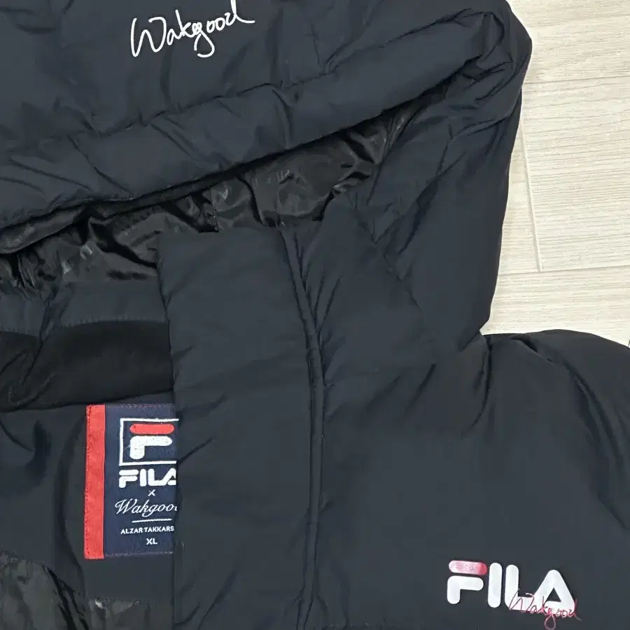 FILA X 우왁굳 알자르타카르센 롱패딩 XL