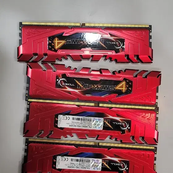 g.skill  DDR4 4기가램