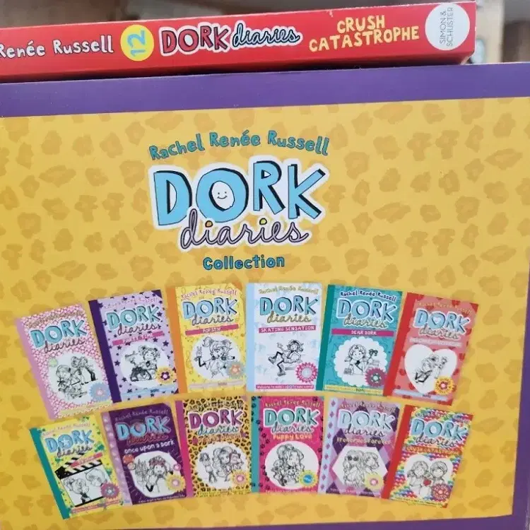 DORK Diaries 세트