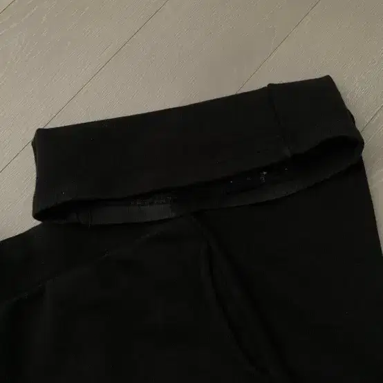 페일제이드 retro pants black