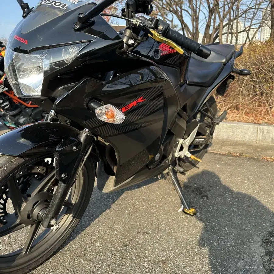 cbr125r