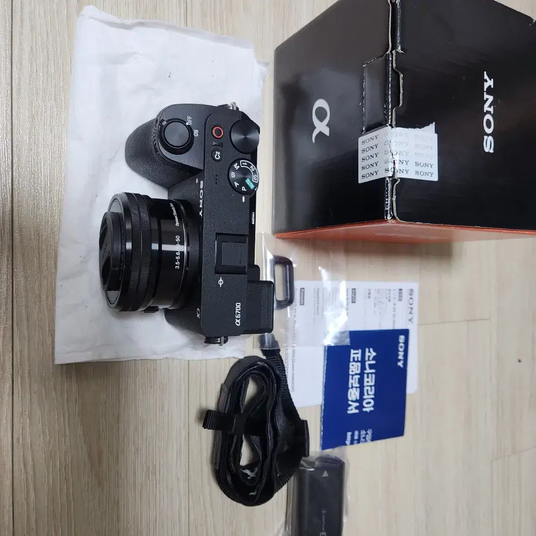 소니 a6700(16-50)kit 판매합니다.