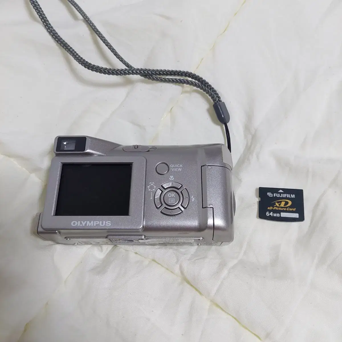 올림푸스 C-310 ZOOM 디카, 64xd 카드 팝니다