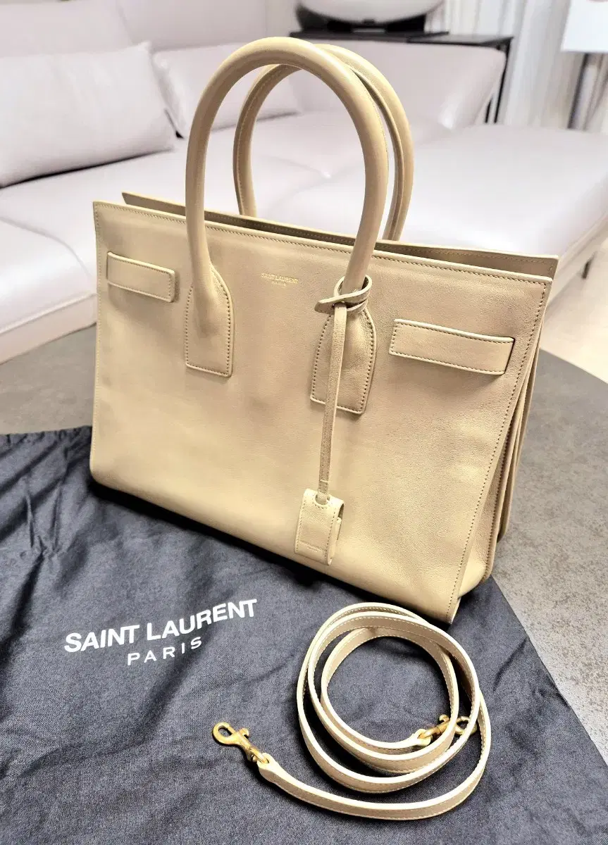 Saint Laurent 생로랑 324823 삭 드 쥬르 스몰 토트백