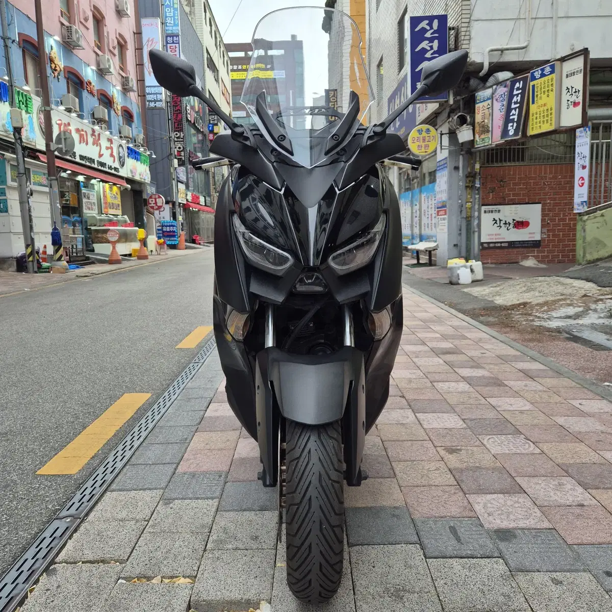 센터판 S급 YAMAHA XMAX300 판매합니다.