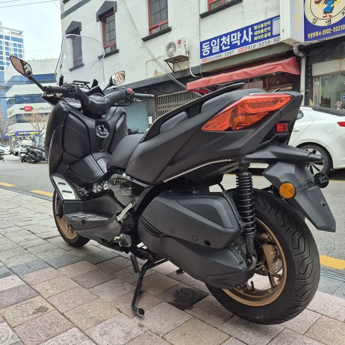 센터판 S급 YAMAHA XMAX300 판매합니다.