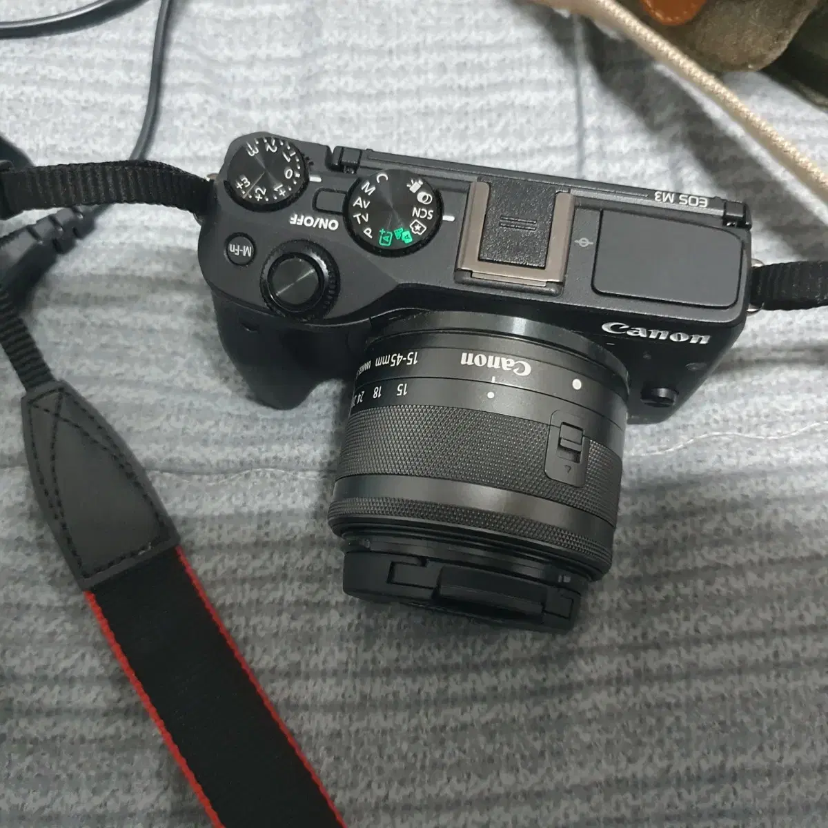 캐논 eos m3