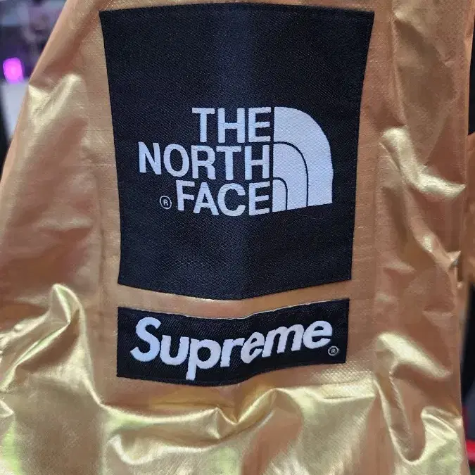 [M] 슈프림 Supreme x The North Face Metalli