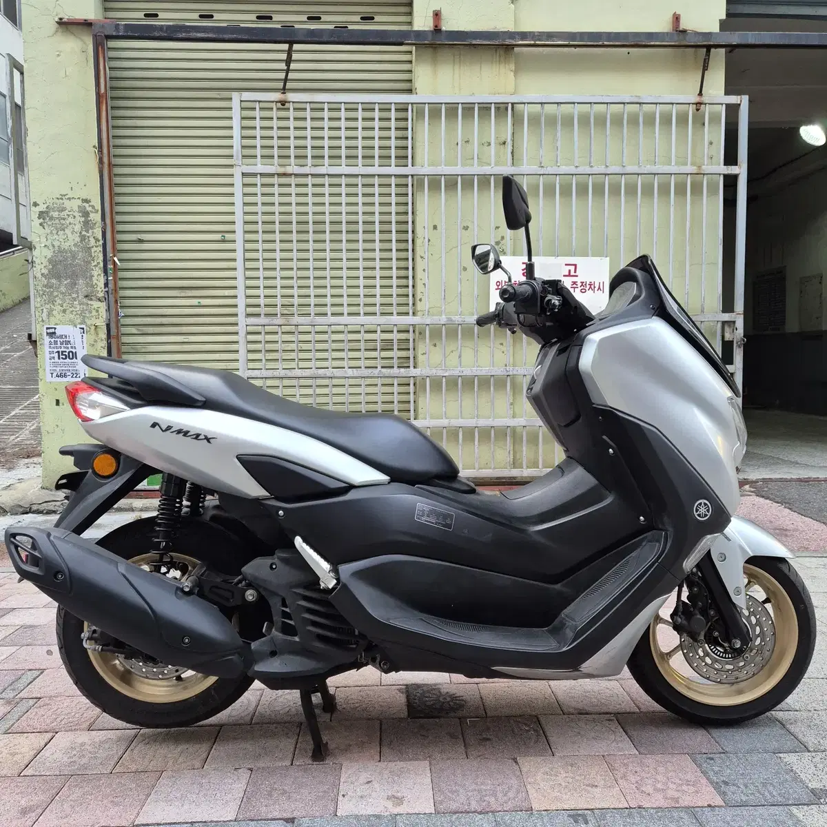 센터판 S급 YAMAHA NMAX125 판매합니다.