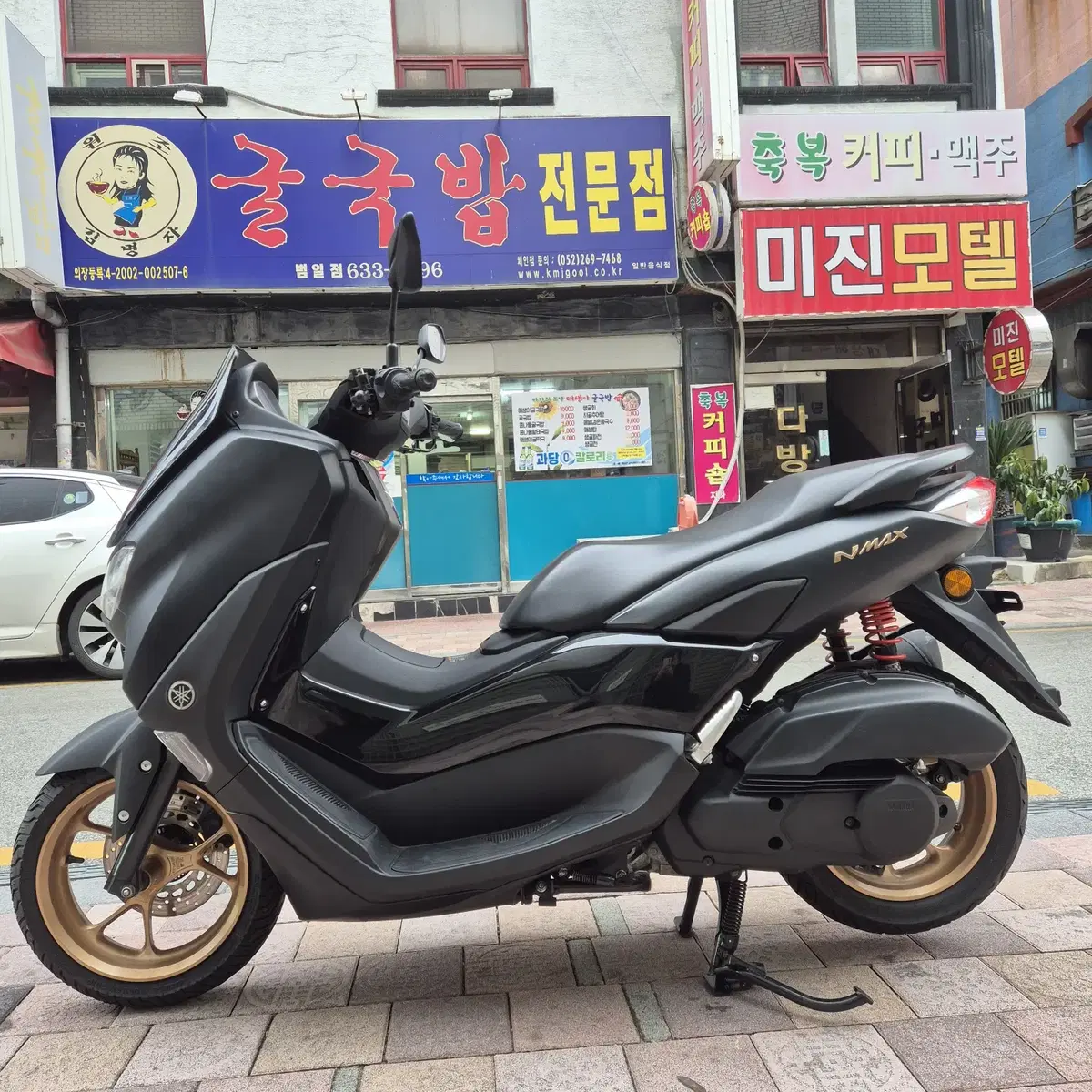 센터판 S급 YAMAHA NMAX125 판매합니다.