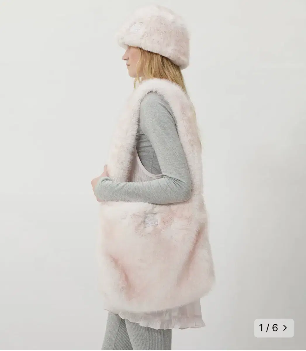 포그던 Haze Fur Shoulder Bag (pink)