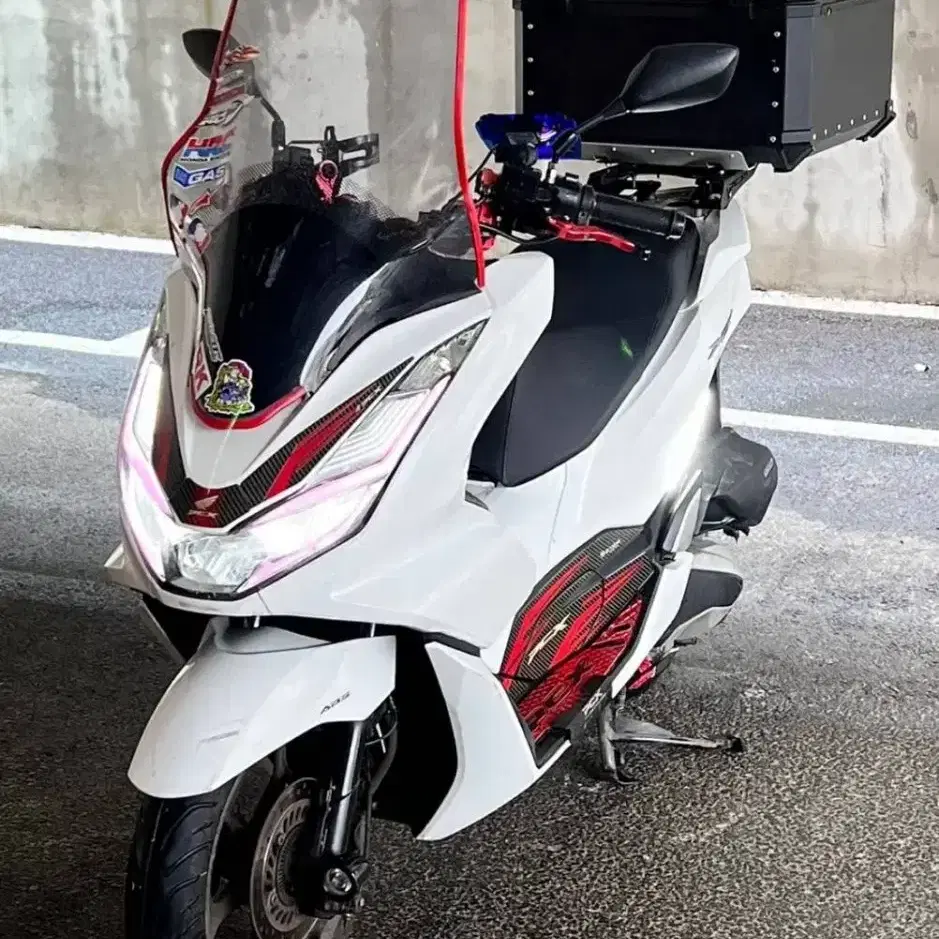 PCX 22년식 Abs 알루미늄 탑박스