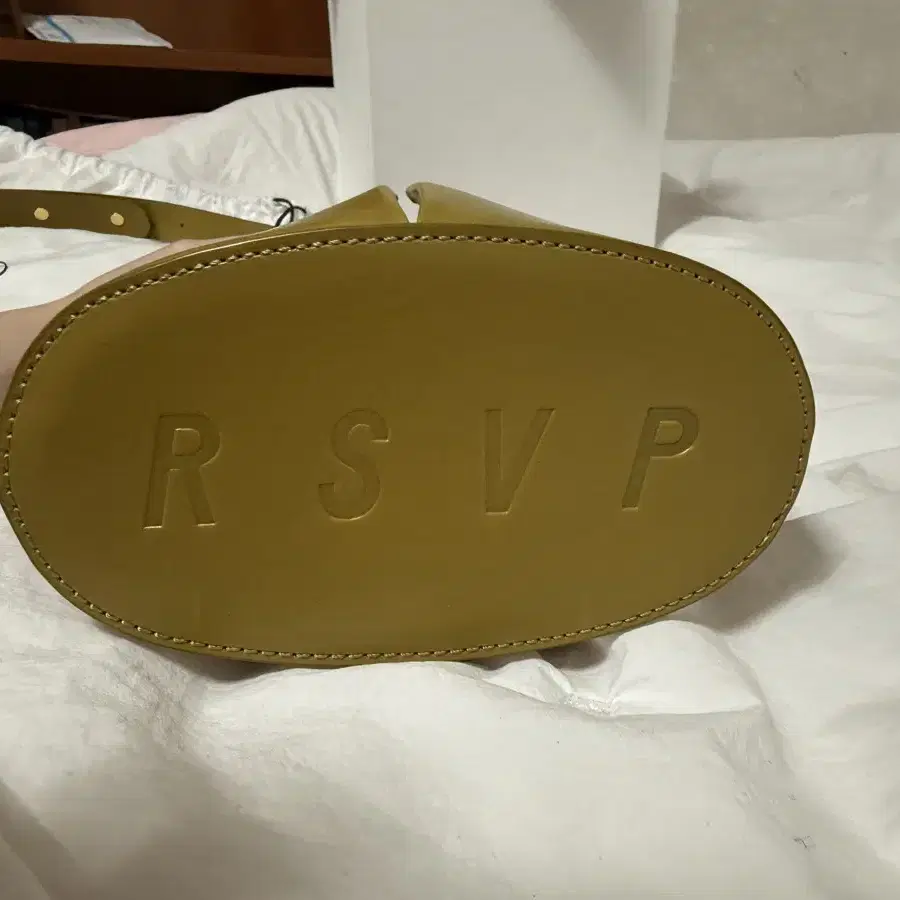 rsvp 로우파이브 올리브 버킷백